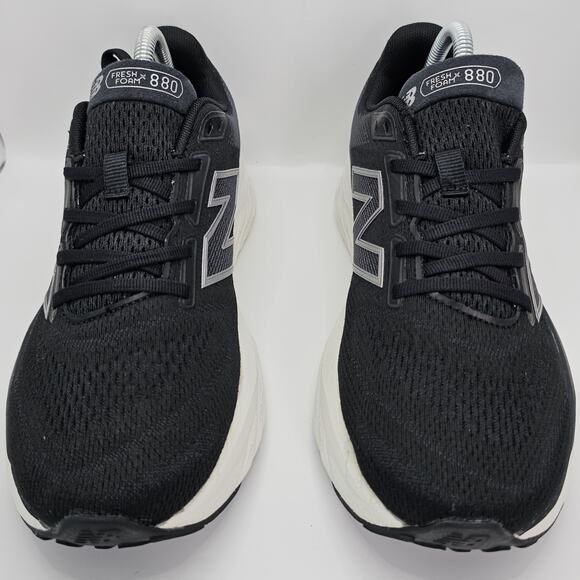 New Balanch Fresh Foam X 880 v14 Black Womens 9.5 B Running Shoes - Picture 4 of 12